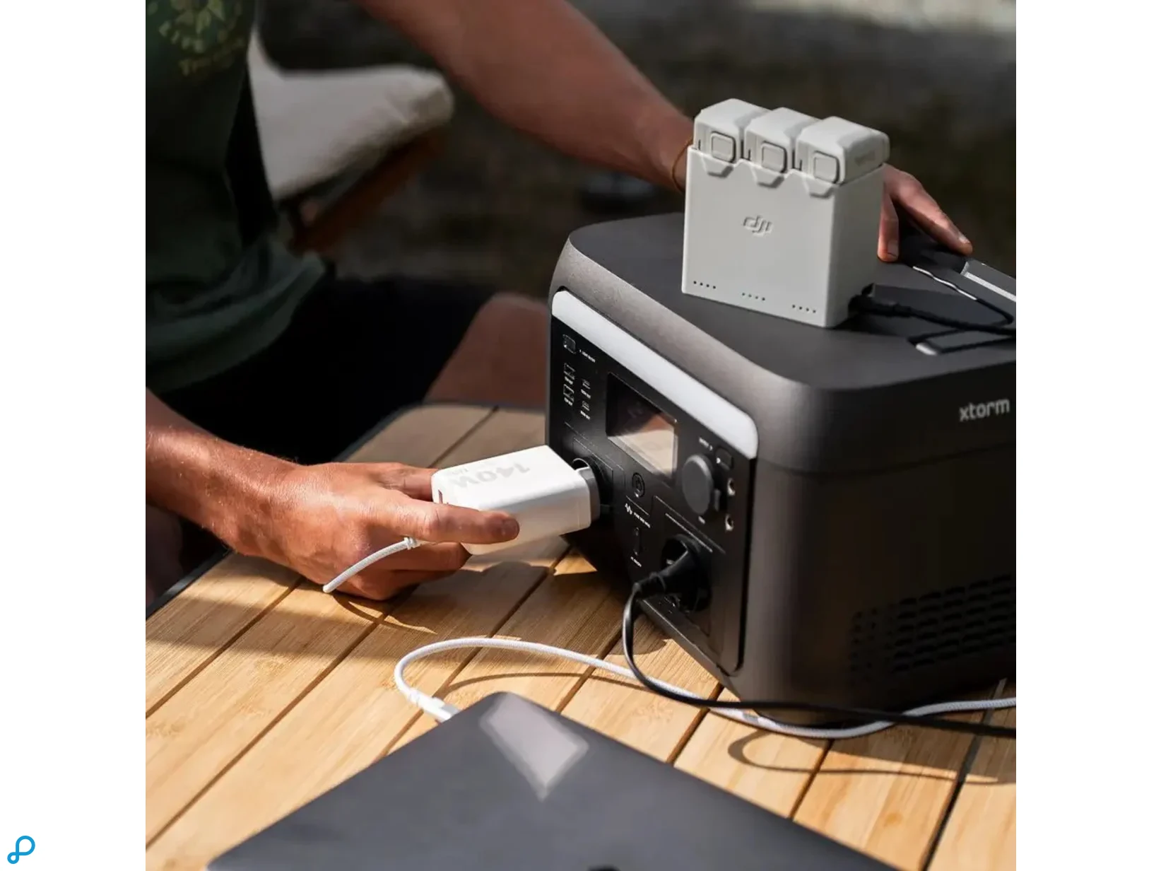 Xtorm Portable Power Station 600W-2