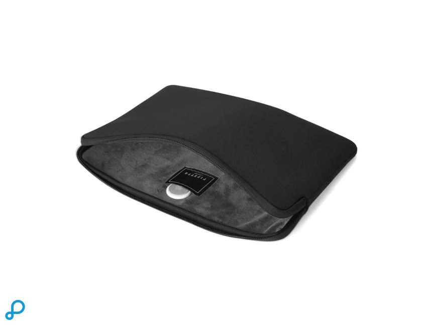 Pipetto MacBook Air 15" Classic Fit Sleeve Black