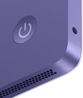 Achterkant van iMac in de kleur paars, met aan/uit-knop, mini-jack-aansluiting en speakermateriaal